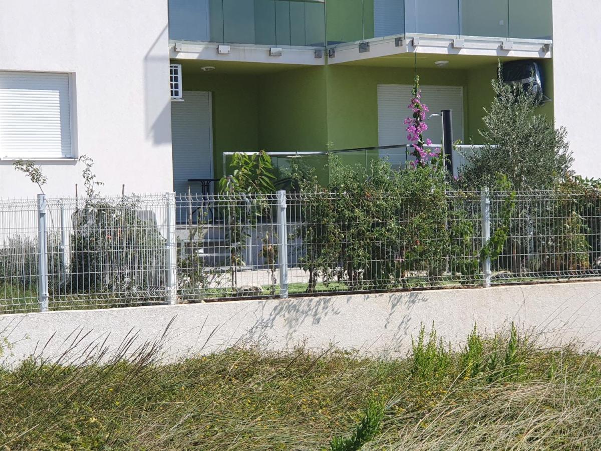 Matko Apartment *