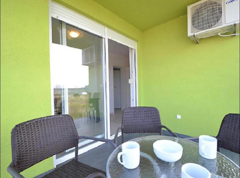 Matko Apartment *